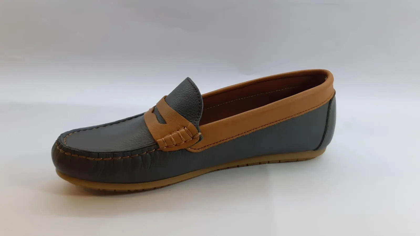 Andago Grey Luggage Moccasins