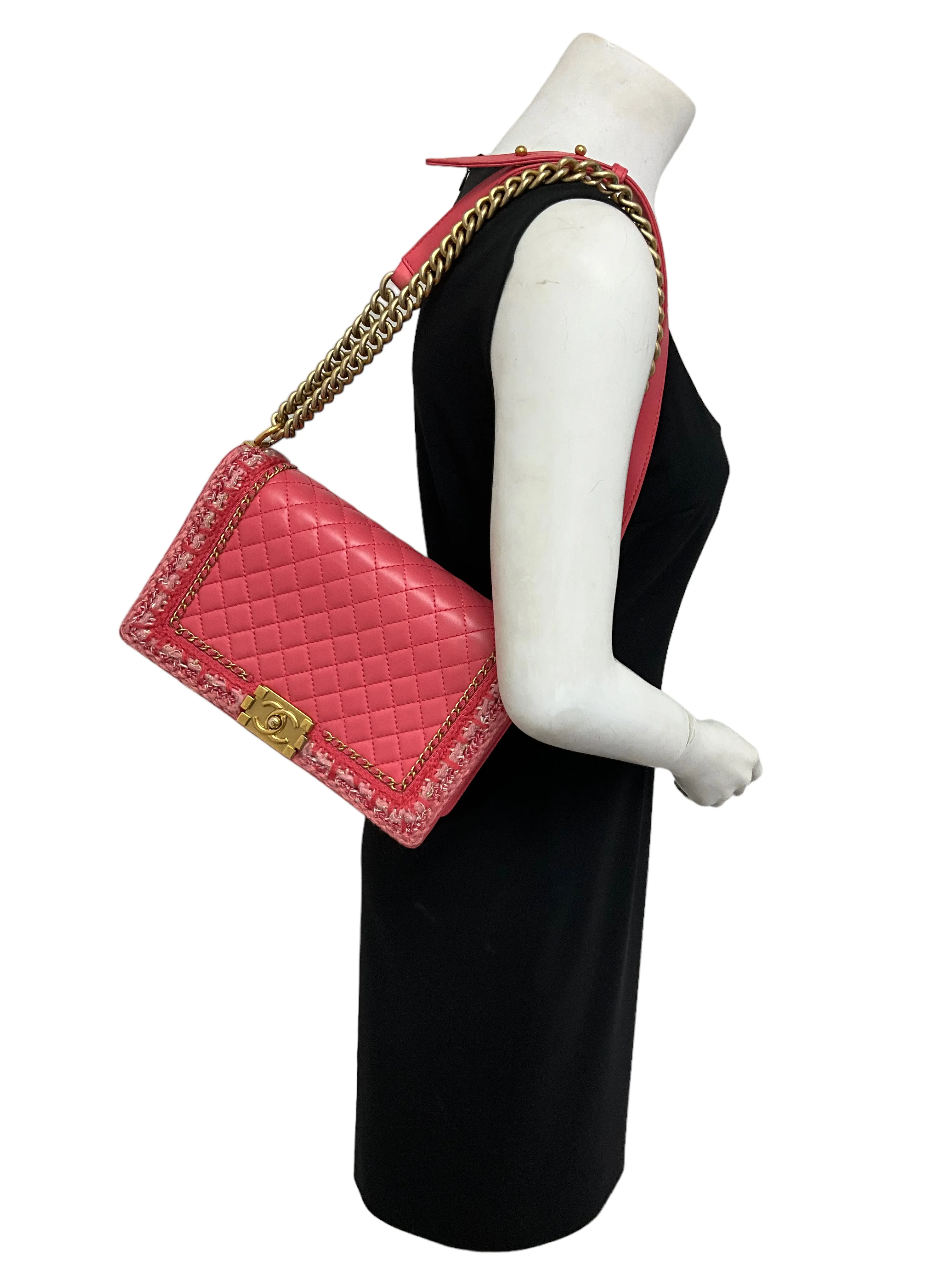 Chanel Pink Quilted Lambskin Boy Bag With Tweed Size M