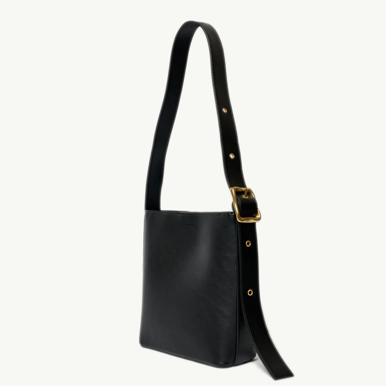 EVERYDAY SLOUCH BUCKET BAG SMALL BLACK