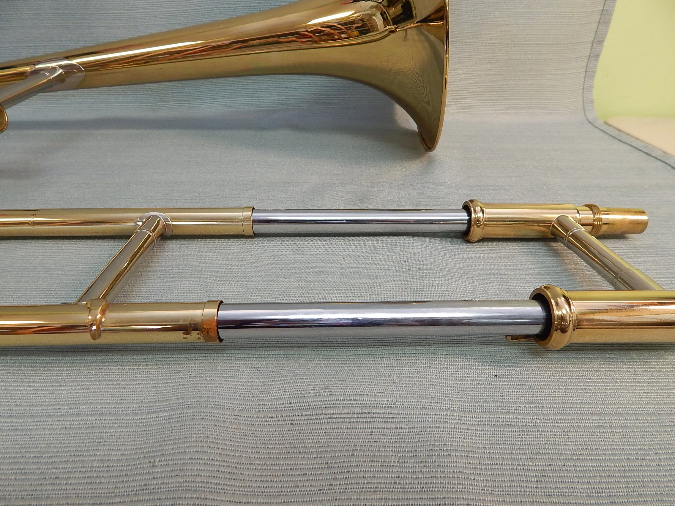 Suzuki Musique Trombone with Aluminum Case